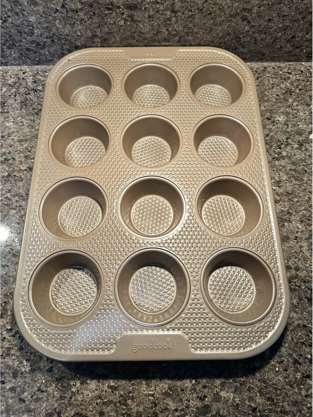 GoodCook BestBake Nonstick Textured Carbon Steel Muffin Pan 12 cup Bronze